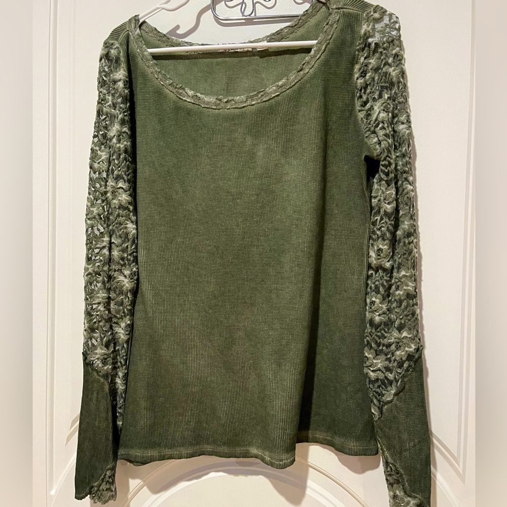 Stretchy Top